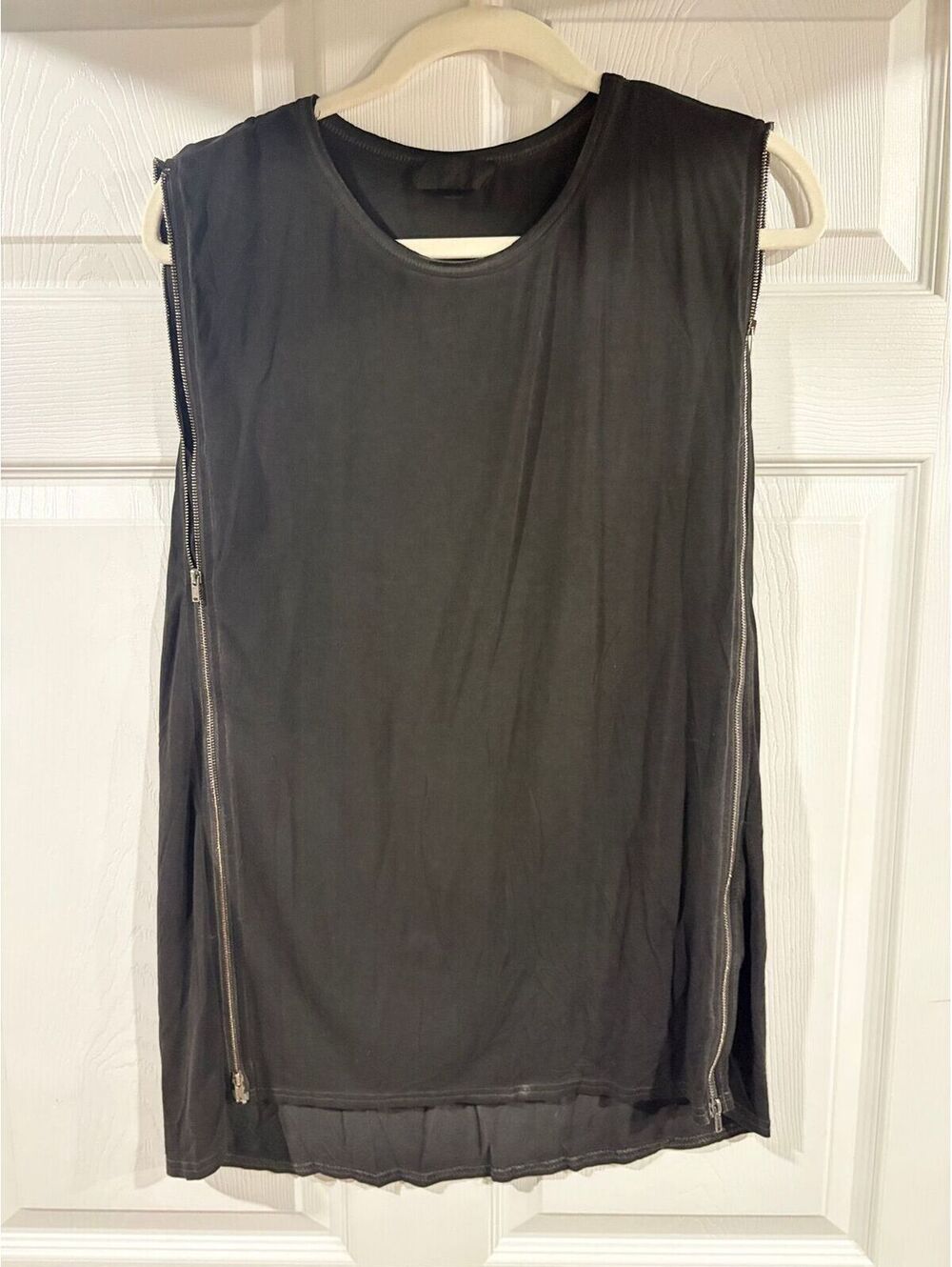 #185 POL Tunic Tank with adjustable zipper sides